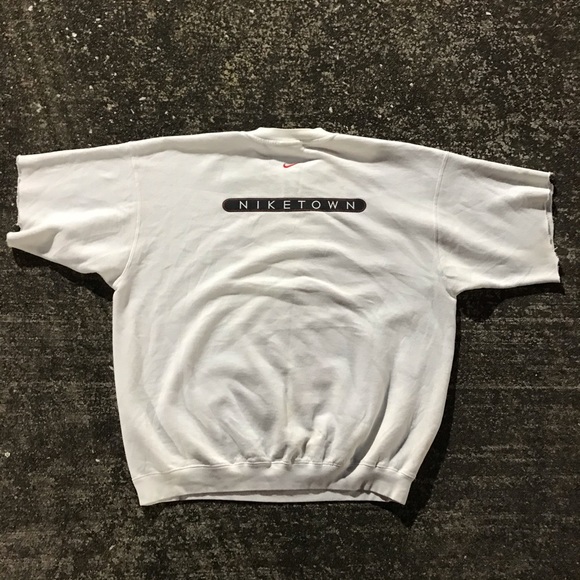 Nike town sweater vintage Nike sweater lon… - Picture 2 of 9